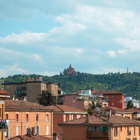 Appartamento Accogliente Con Vista San Luca Bologna Esterno foto