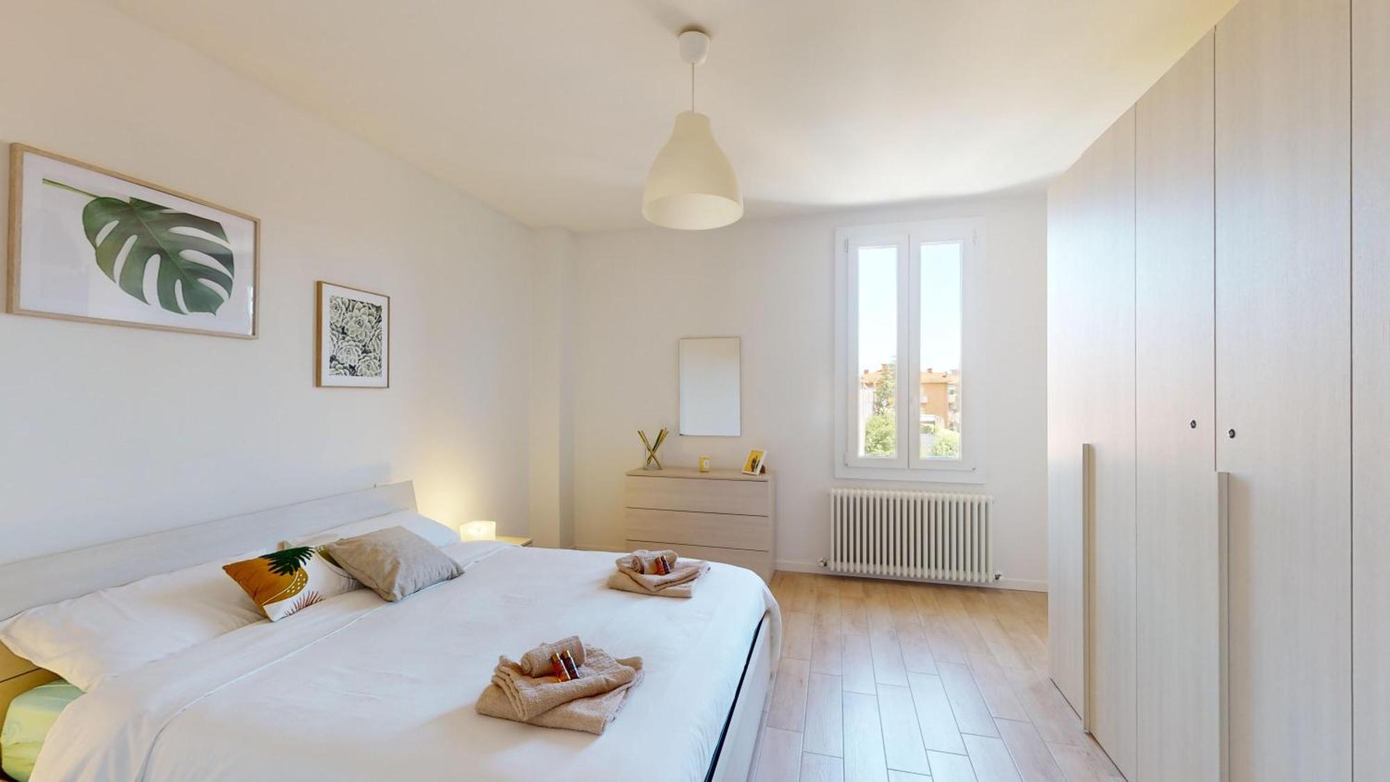 Appartamento Accogliente Con Vista San Luca Bologna Esterno foto